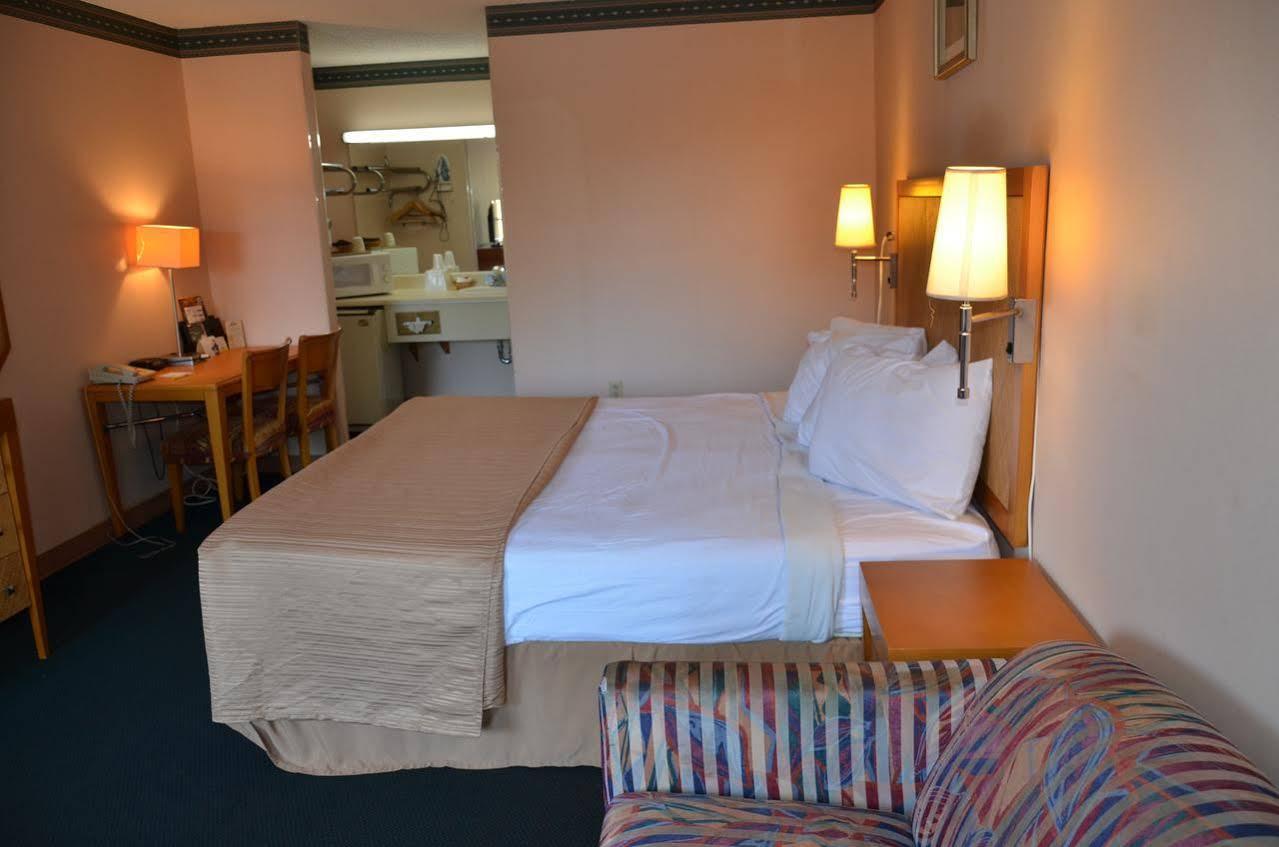 Days Inn Cheraw 外观 照片
